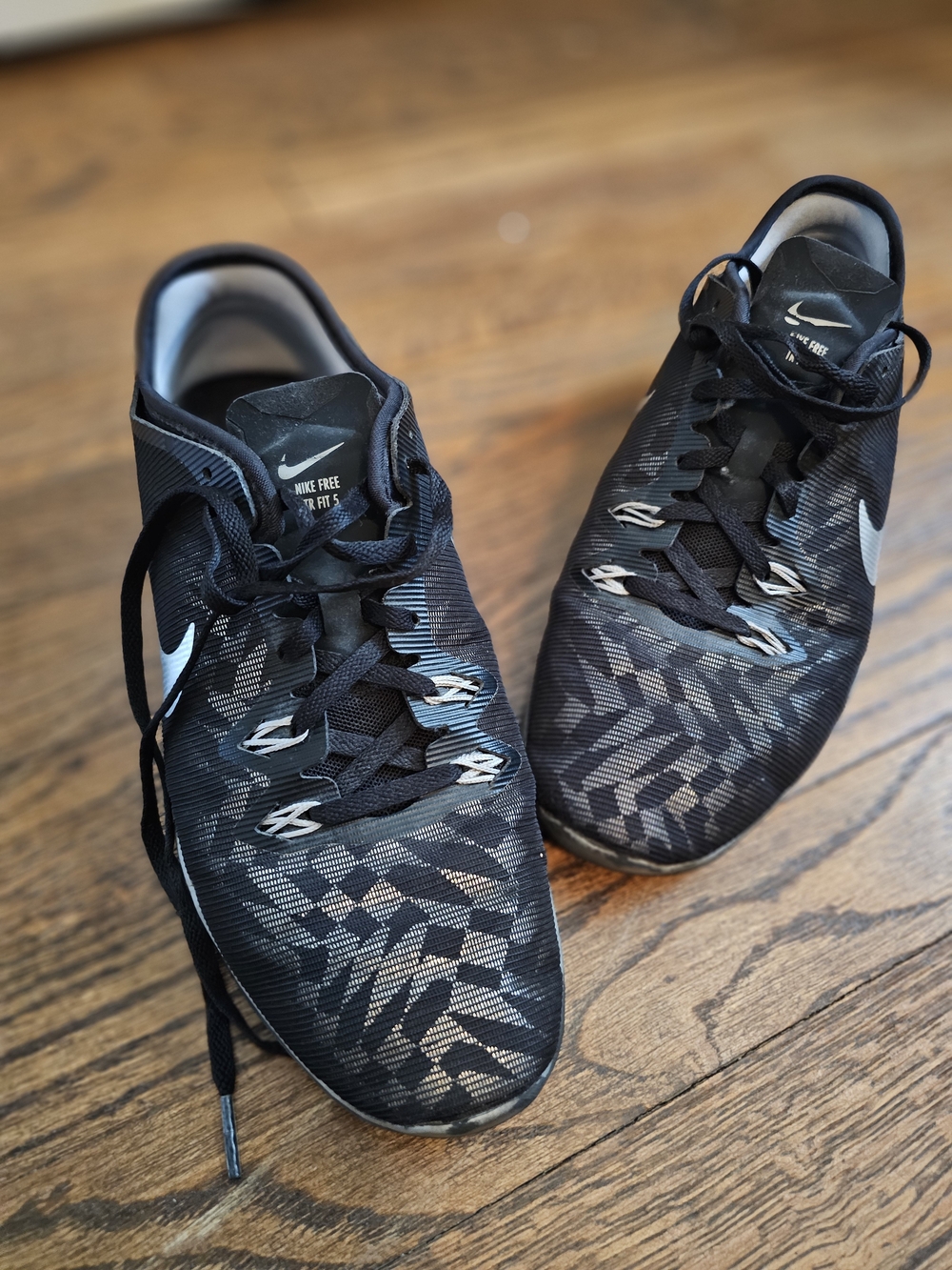 Nike Black and Silver Free TR Fit 5 Sneakers